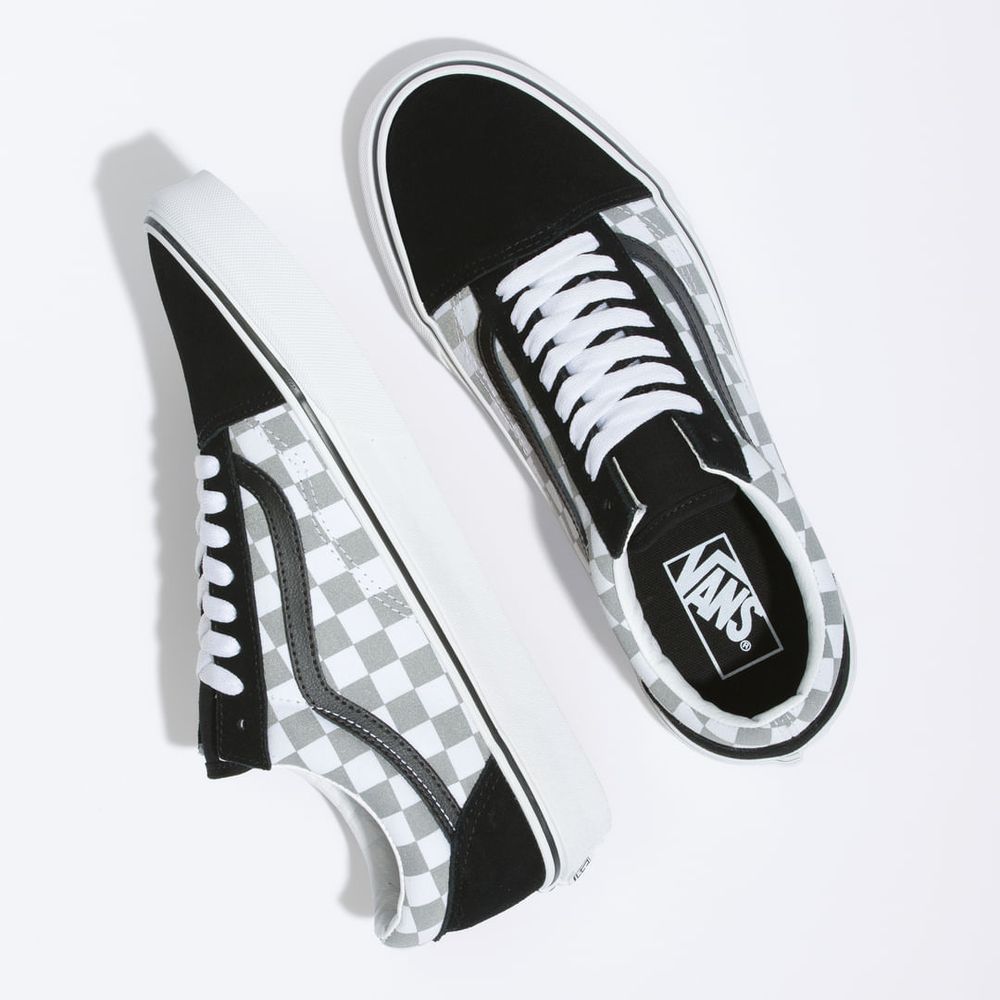 Tenis-Clasicos-Negros-Old-Skool-Checkerboard-Mujer-Vans