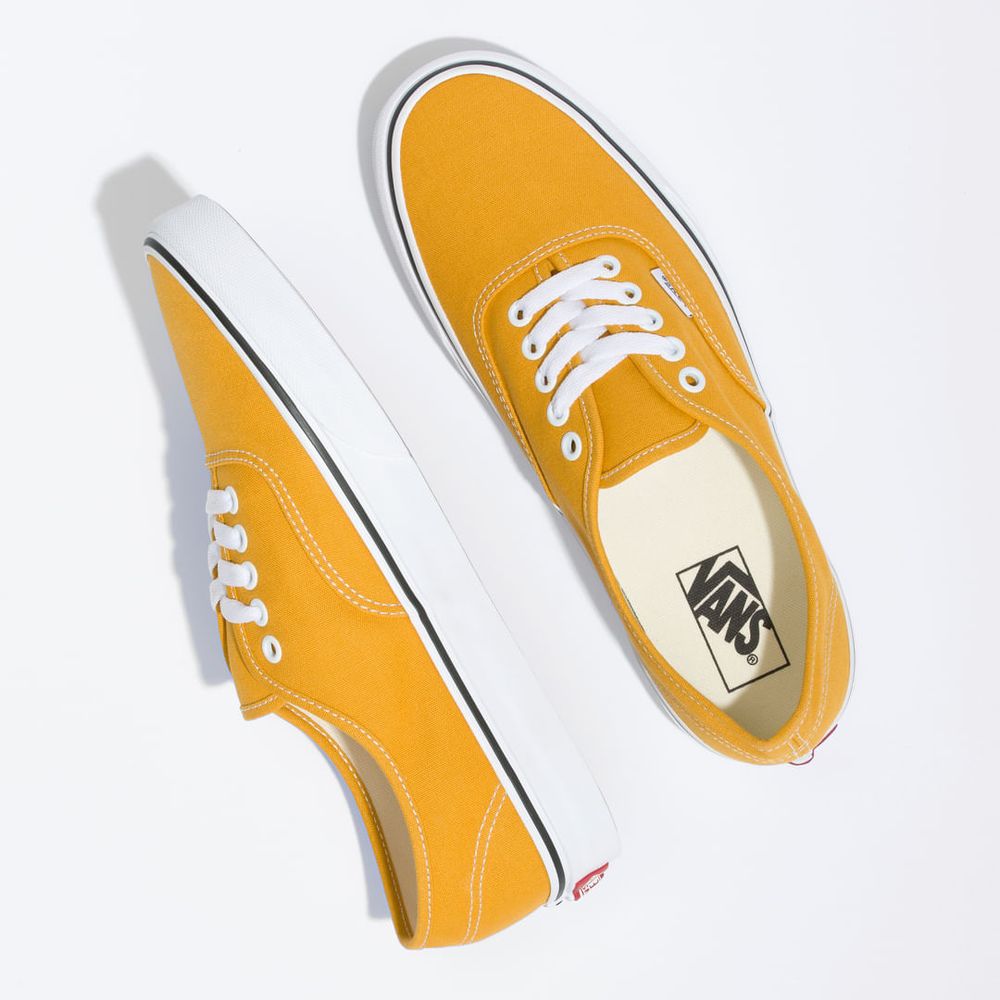 Tenis-Clasicos-Amarillos-Authentic-Color-Theory-Mujer-Vans