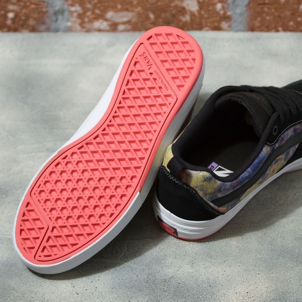 Compra Tenis Skate Popcush Tie Dye Kyle Walker Terry en Vans Colombia