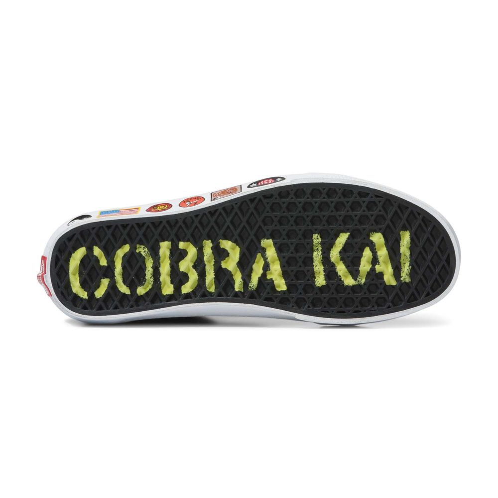 Tenis-Clasicos-Negros-Old-Skool-Cobra-Vans