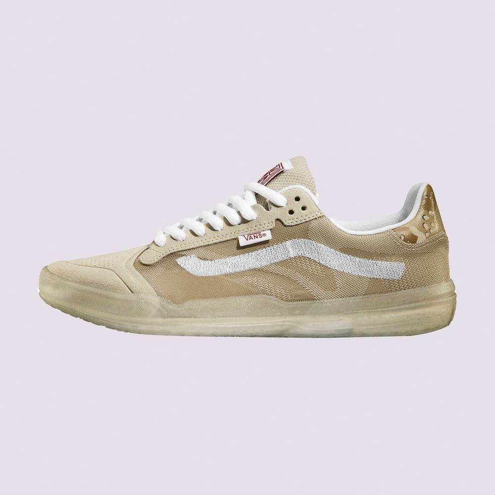 Tenis-Clasicos-Camuflados-Marrones-Evdnt-Ultimatewaffle-Vans
