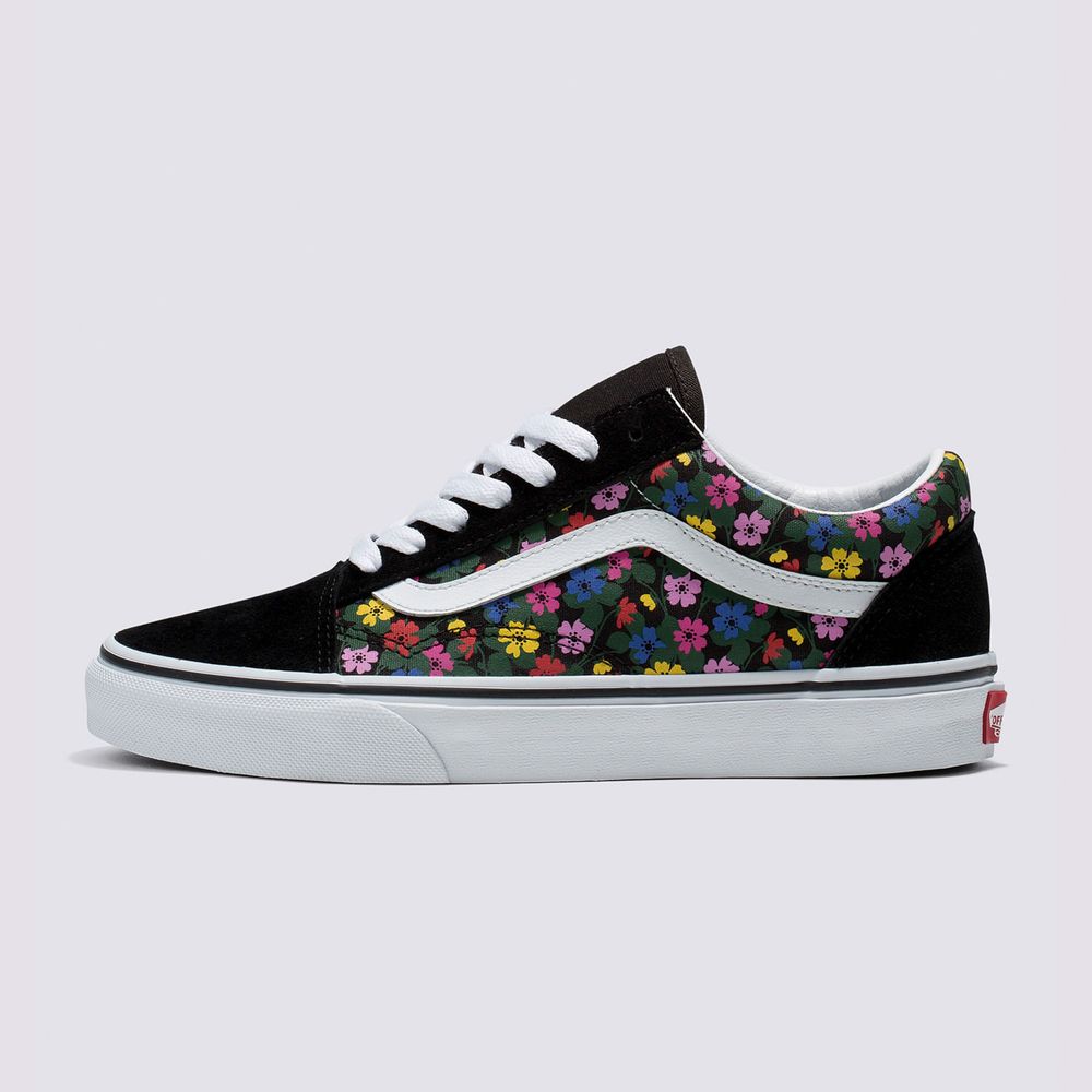 Tenis-Clasicos-Negros-Old-Skool-Van-Doren-Floral-Vans