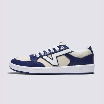 Tenis-Clasicos-Azules-Lowland-Cc-Vans