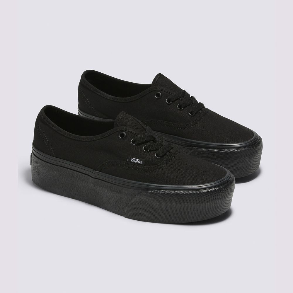 Tenis-Clasicos-De-Plataforma-Negros-Authentic-Vans