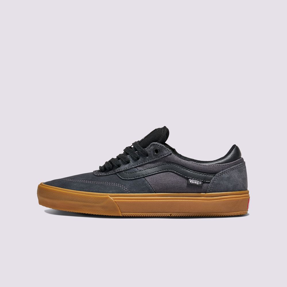 Tenis-Skate-Negros-Gilbert-Crockett-Vans