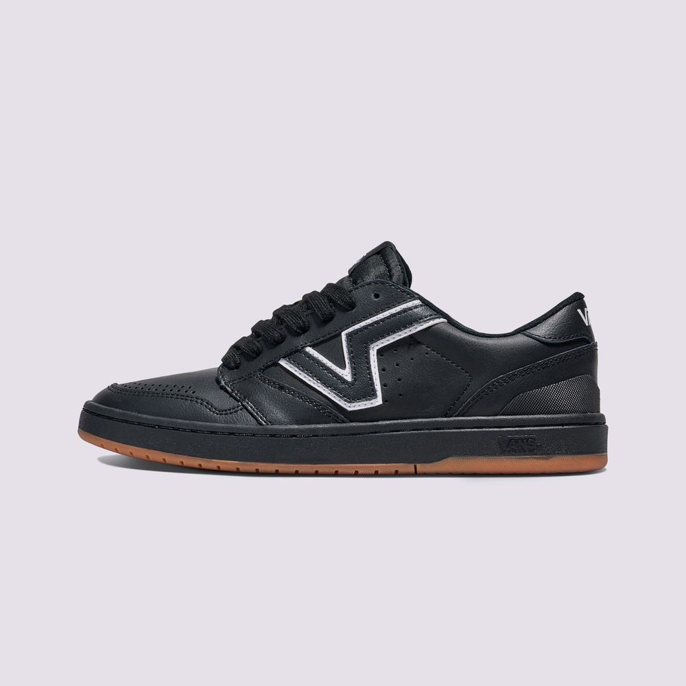 Tenis-Clasicos-Negros-Lowland-2.0-Vans