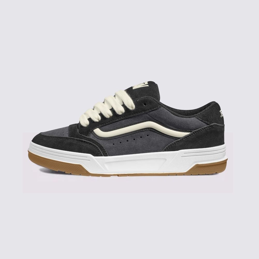 Tenis-Clasicos-Negros-Hylane-Vans